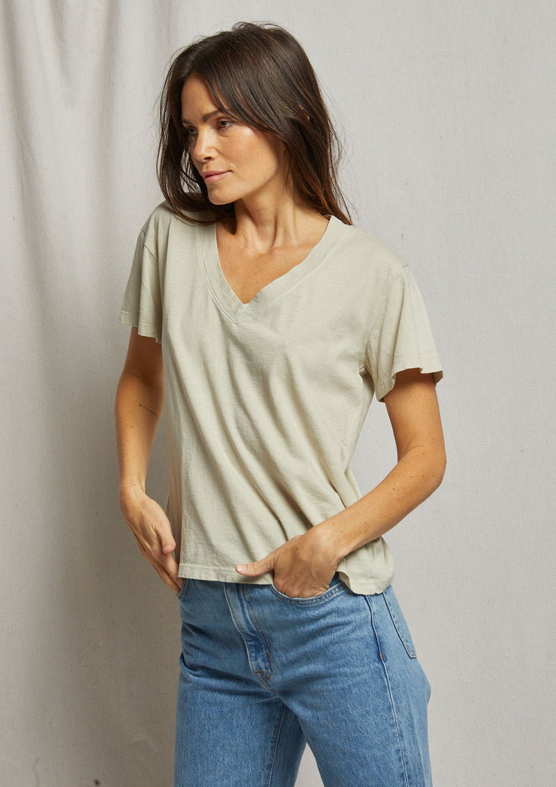 Perfect White Tee Hendrix Basic V Neck