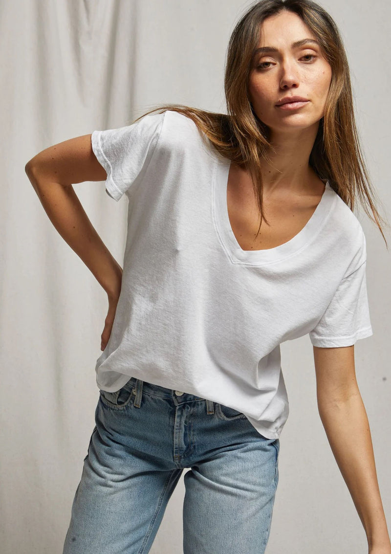 Perfect White Tee Hendrix Basic V Neck