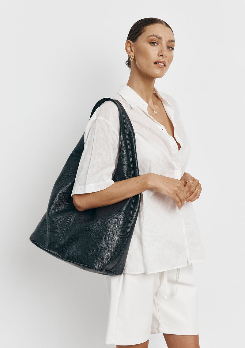 Vestirsi Scarlett Leather Hobo