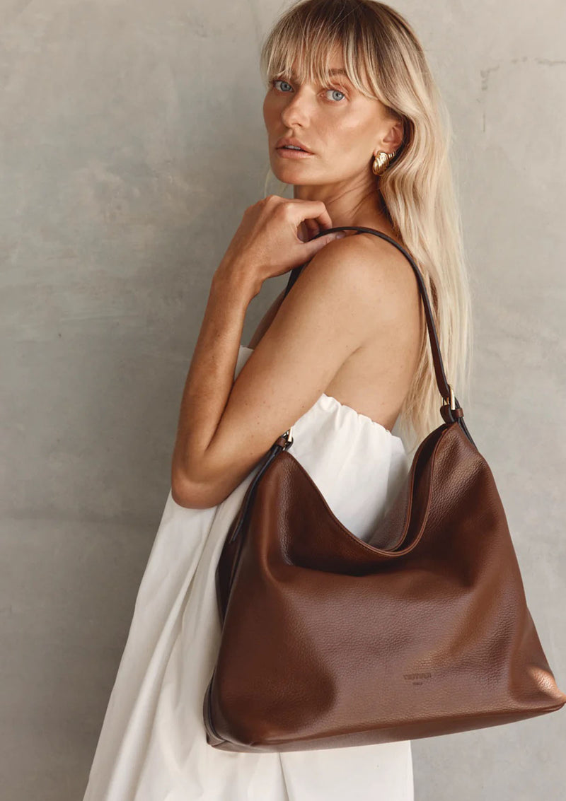 Vestirsi Serena Leather Hobo Bag