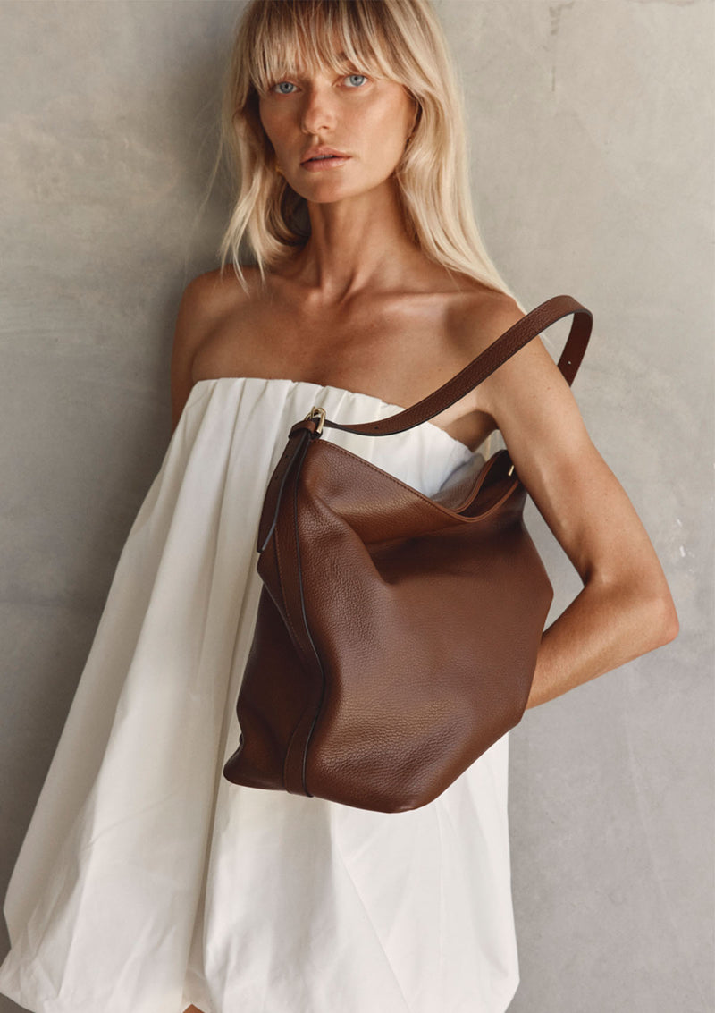 Vestirsi Serena Leather Hobo Bag